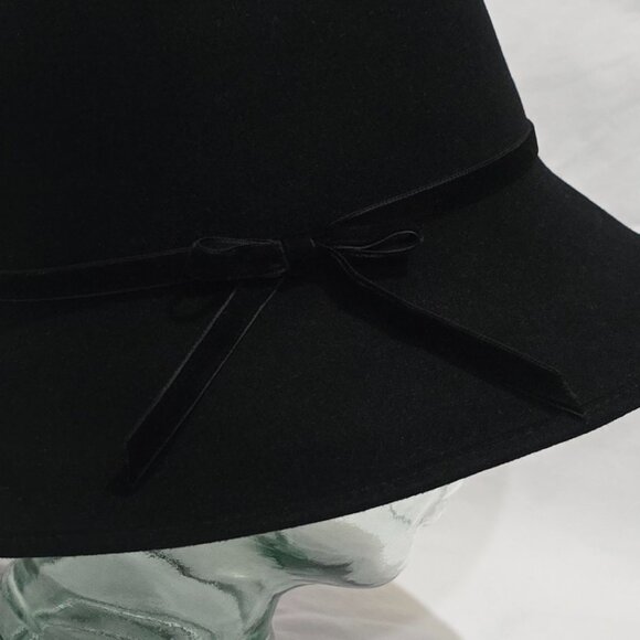 Helen Kaminski Sydney Australia Black Classic Cloche Merino Wool Hat OS - Picture 5 of 8